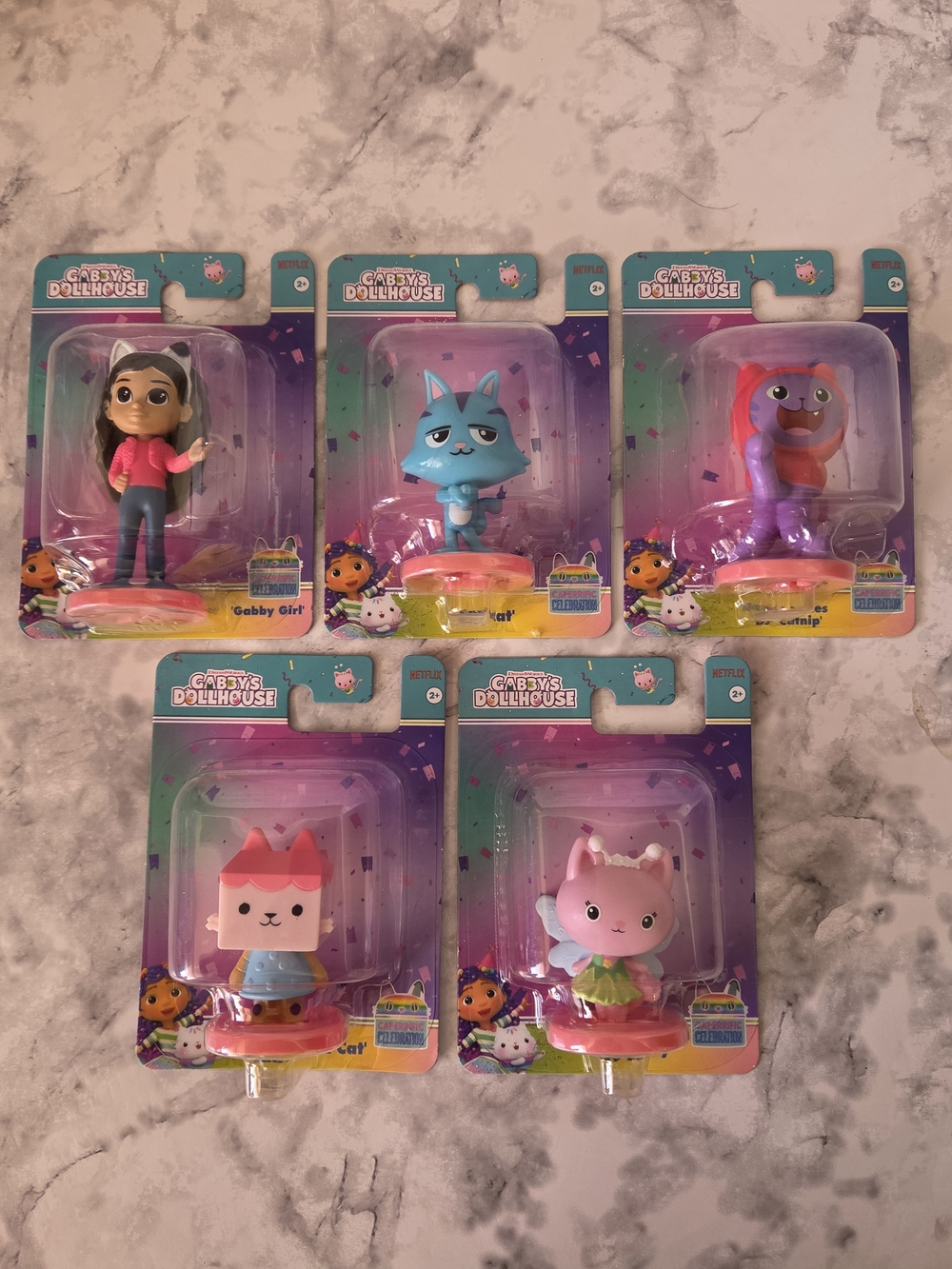 DreamWorks Gabby's Dollhouse - 5 Piece Set - Assorted Pink/Blue/Purple